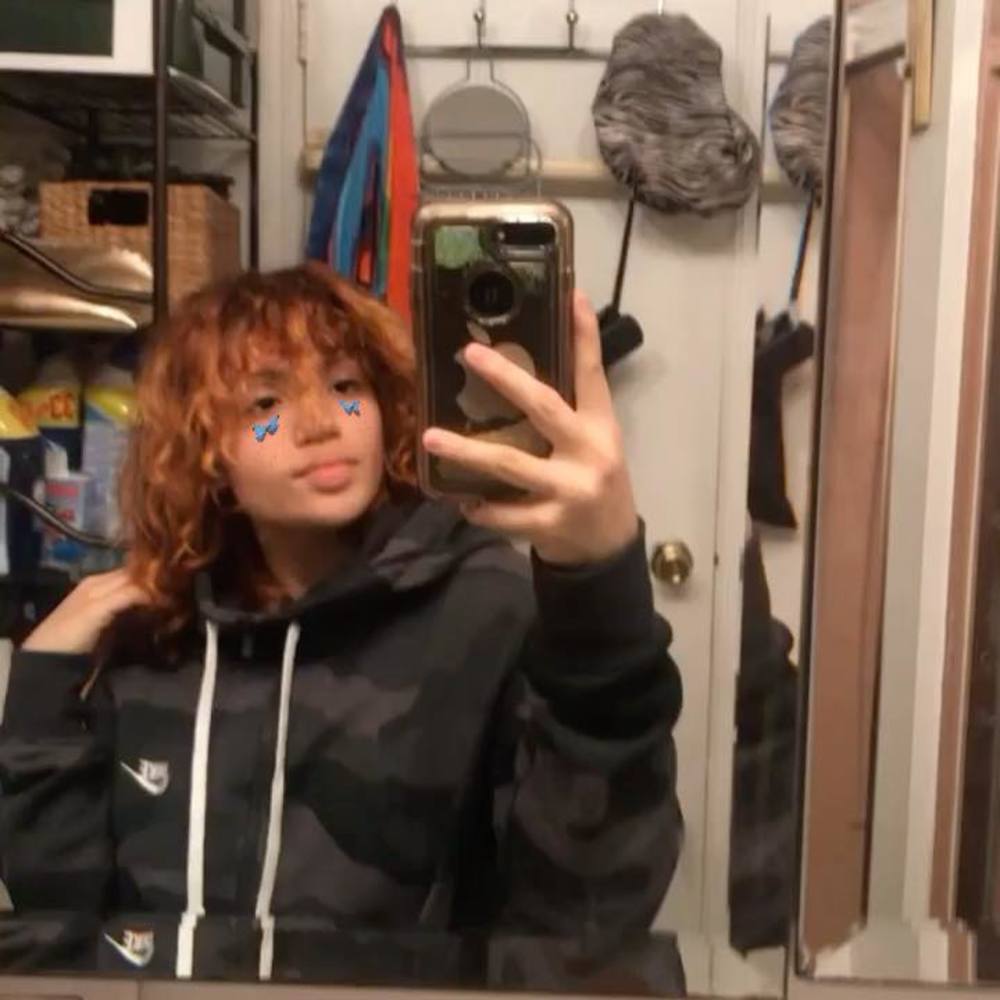 Meet your Posher, Vee